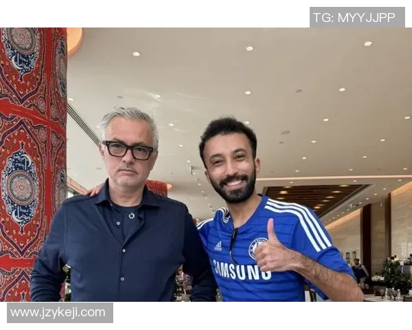 足球明星的辉煌历程与时代变迁视频集锦回顾